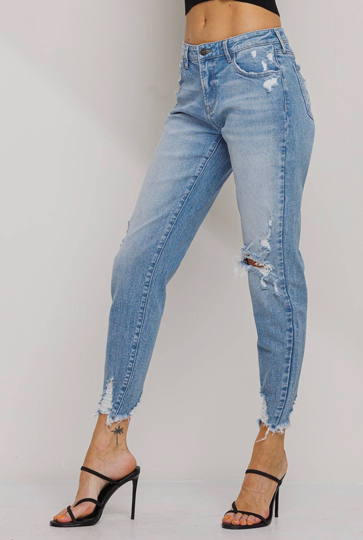 Mid Rise Distressed Skinny