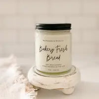 Best Mom Ever 9oz Candle: Bakery Fresh Bread