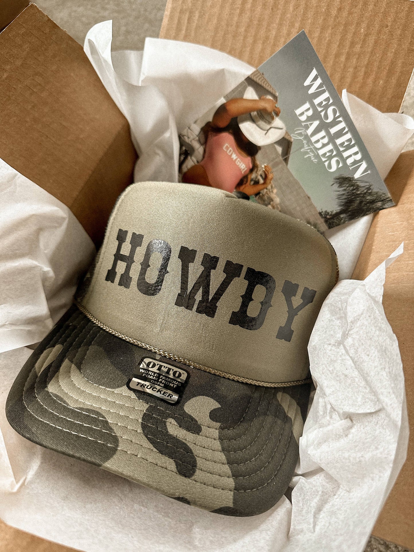 HOWDY TRUCKER HAT